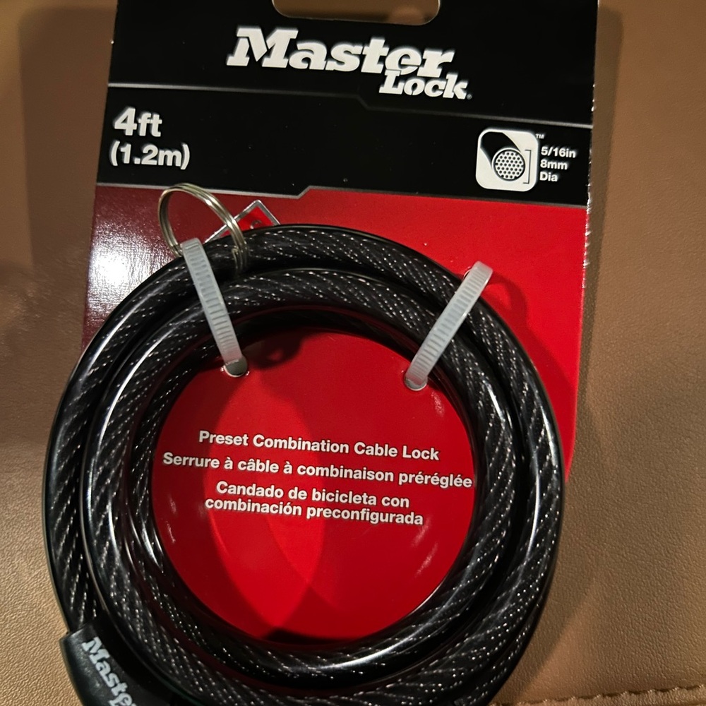 Master Lock 4ft Combination Cable Lock - Black- NEW in Pkg!